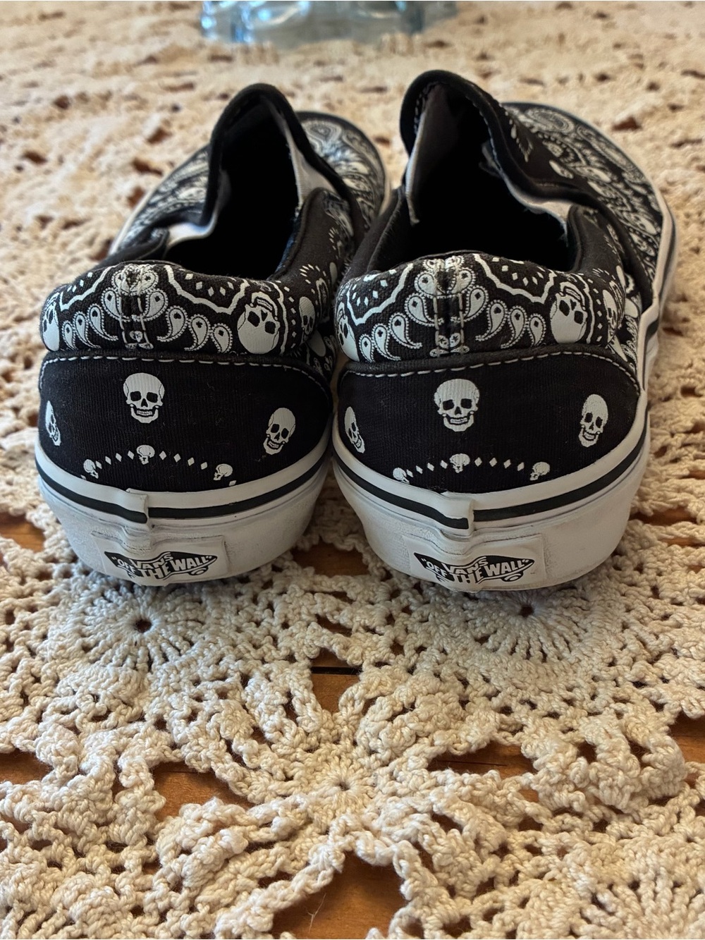 Vans Black and White Slip-On Sneakers with Skull Bandana Print - Picture 4 of 8